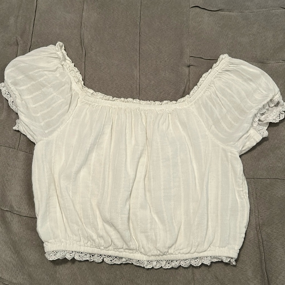 American Eagle AEO Top Off Shoulder lace Ruffle White Women’s XS